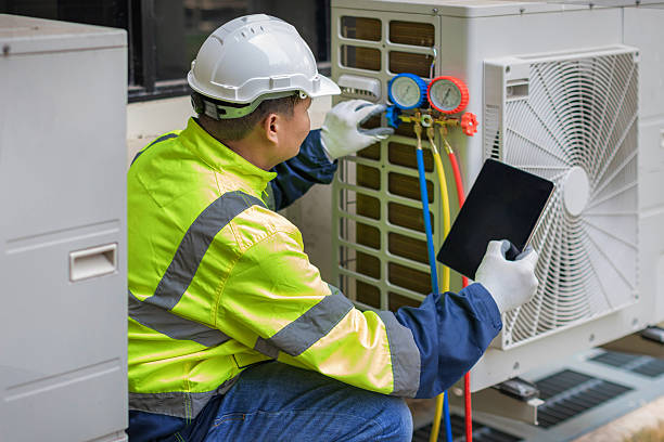 Professional Ductwork Repair technician working in Strawn, TX